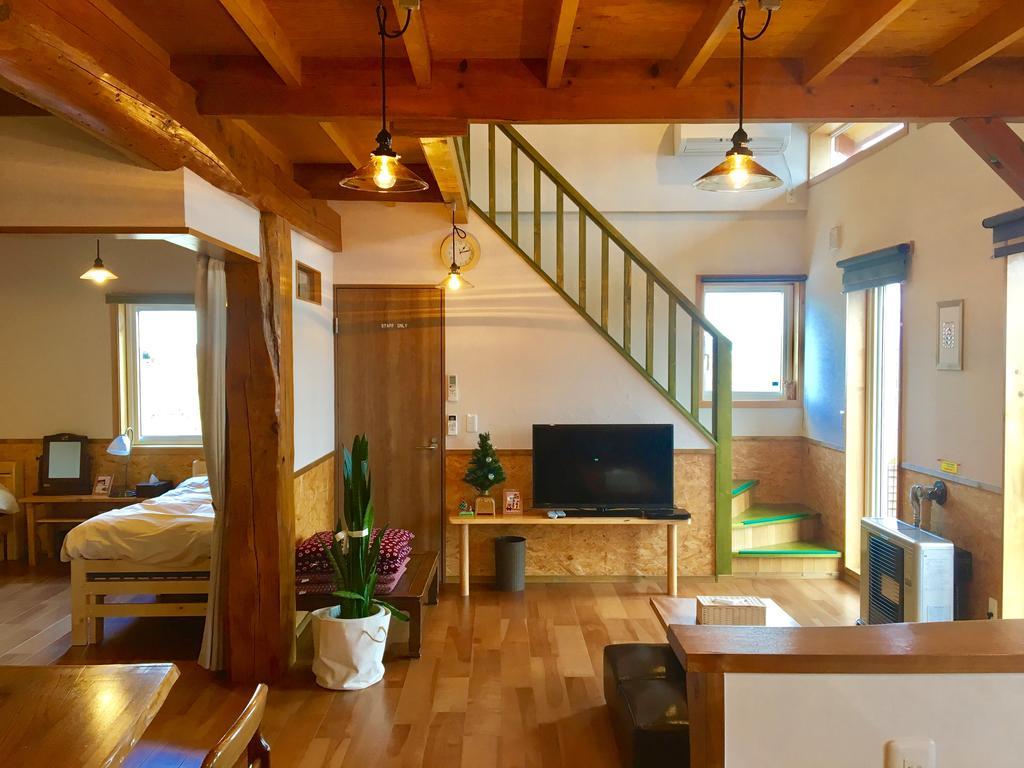 Country Cottage Wakiaiai Nakafurano Экстерьер фото